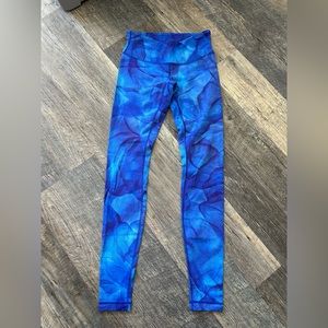 Lululemon yoga pants